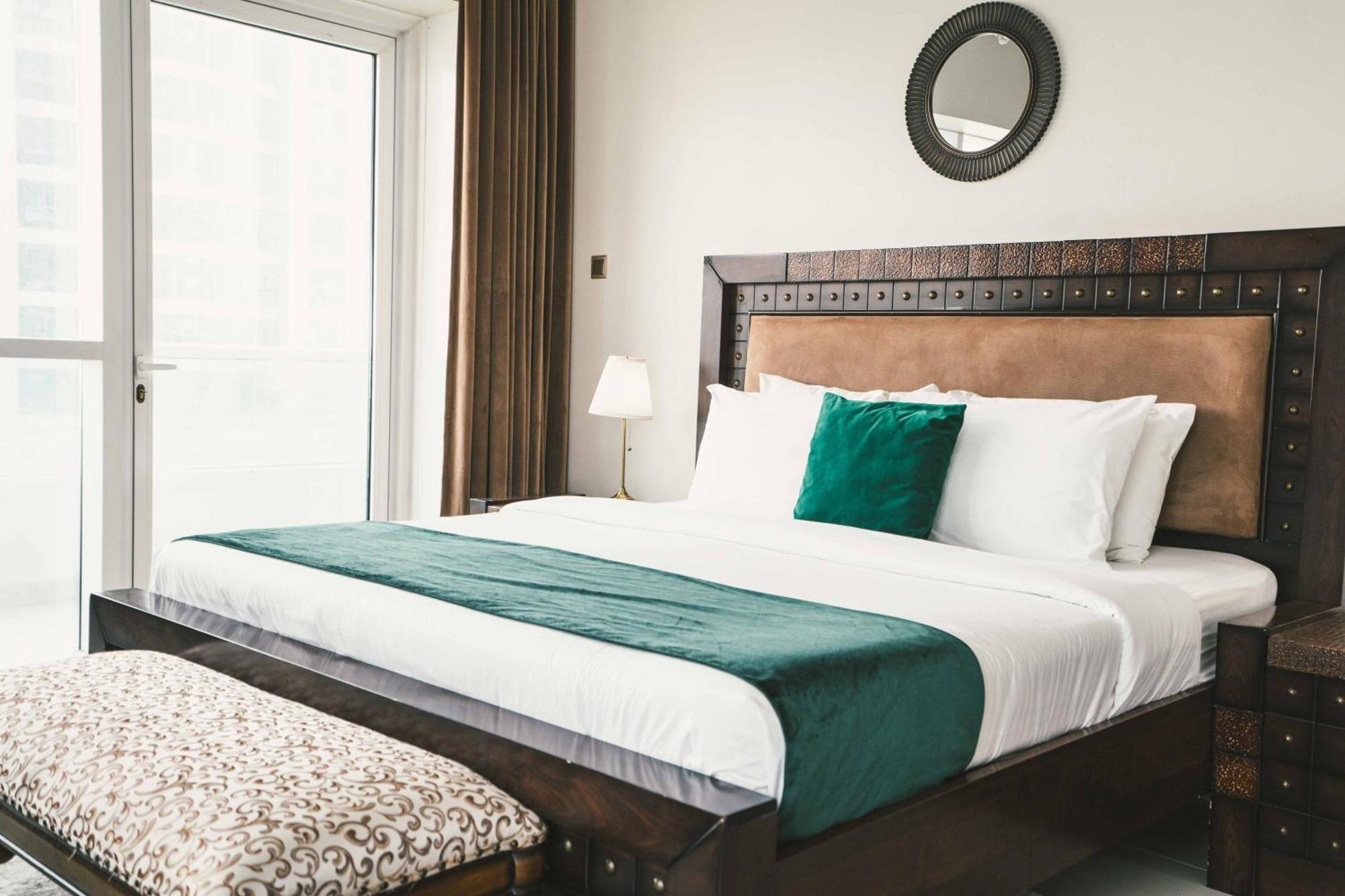 Aparthotel Iconic Marina & Sea Views From The 52Nd Floor Dubai Esterno foto