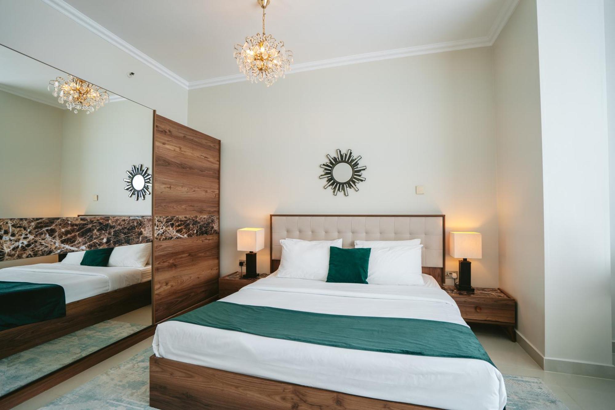 Aparthotel Iconic Marina & Sea Views From The 52Nd Floor Dubai Esterno foto